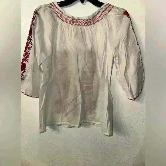 Karina White Top With Red Floral Embroidery & Tassels Size Small - Picture 2 of 6